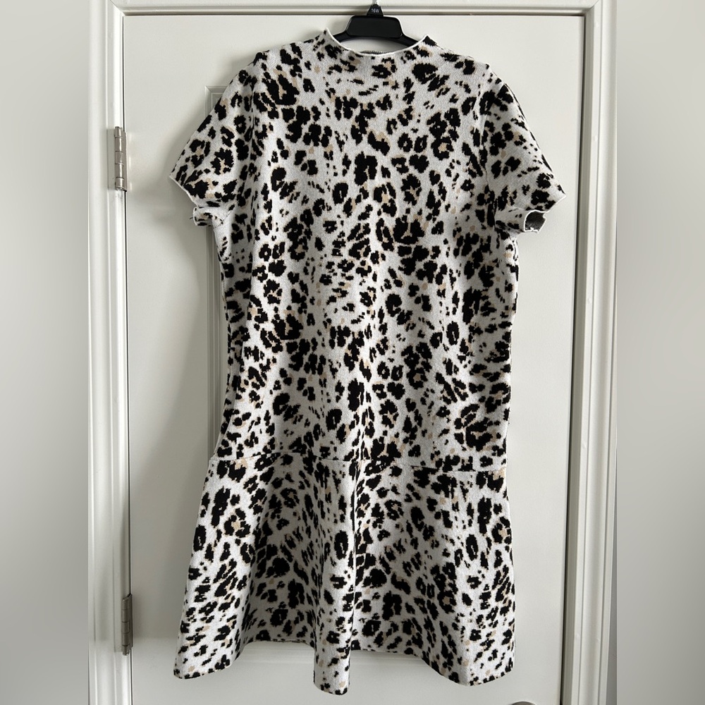 Scoop Leopard Print Short Sleeve Sweater Dress
